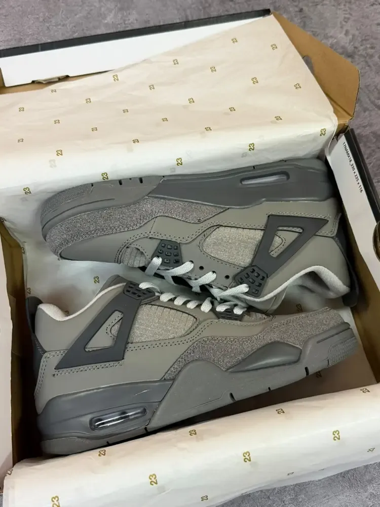 Jordan Retro 4 “Wet Cement”