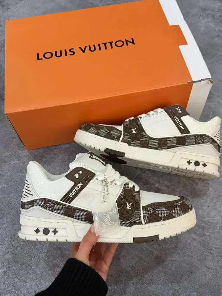 Louis Vuittion Trainer Denim Damier "Moka"