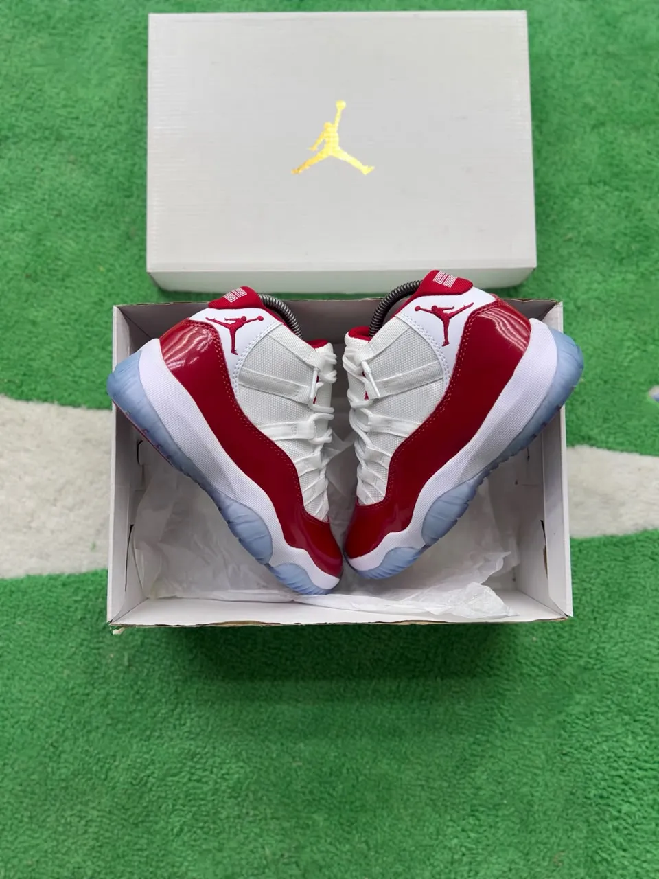 Air Jordan 11 “Cherry” 🍒
