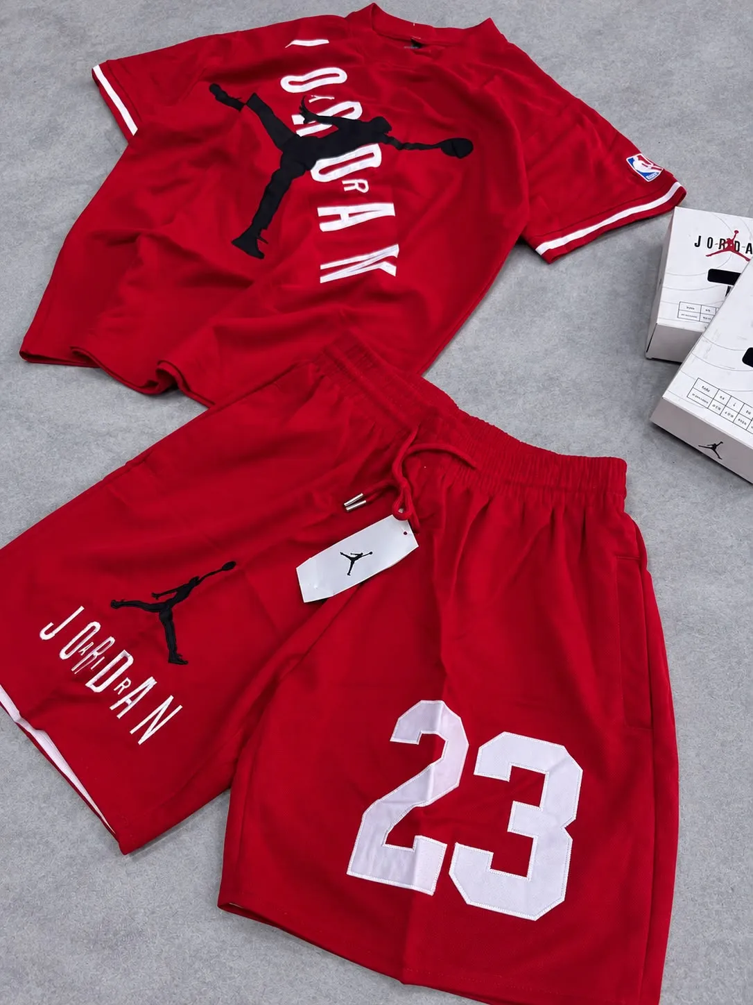 CONJUNTOS NBA🏀 BERMUDA + REMERA
