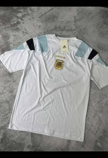 Remera EQT Argentina