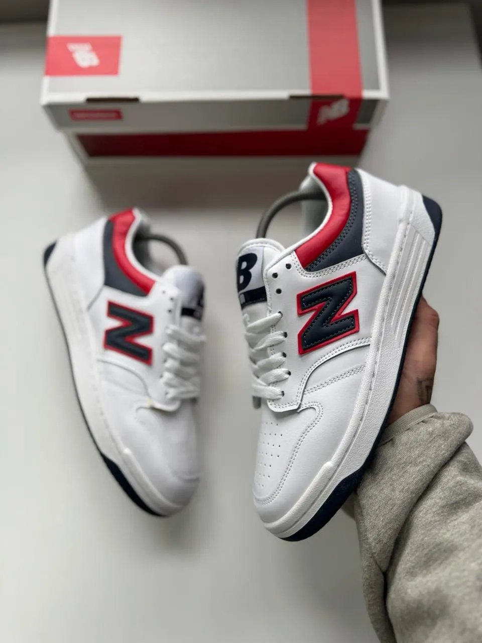 New Balance 480 White blue red